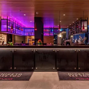 moxy-frankfurt-airport.frankfurtammainhotels.com/